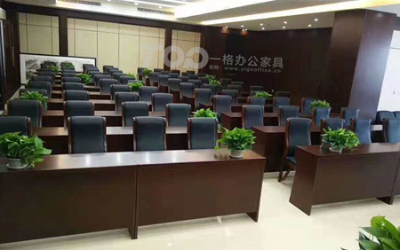 某政府會議區會議桌椅案例